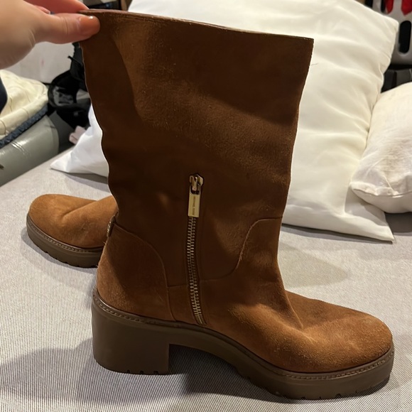 Women’s boots - Picture 3 of 7
